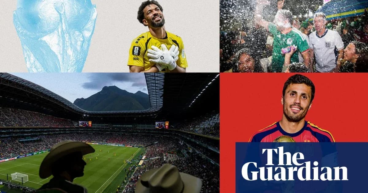 Jugadores y aficionados celebrando en el Mundial de fútbol