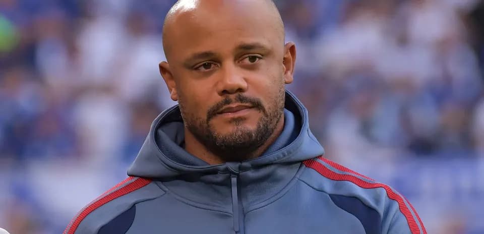 Entrenador de FC Bayern Múnich en la cancha