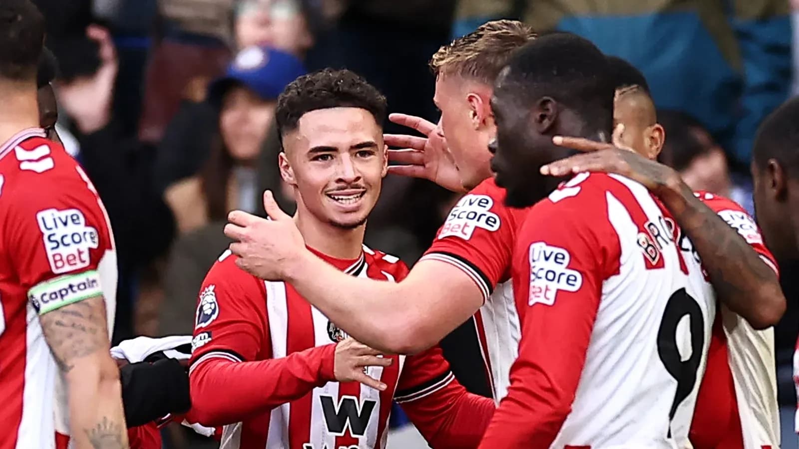 Jugadores de Sunderland celebrando un gol Jugadores de Sunderland celebrando un gol