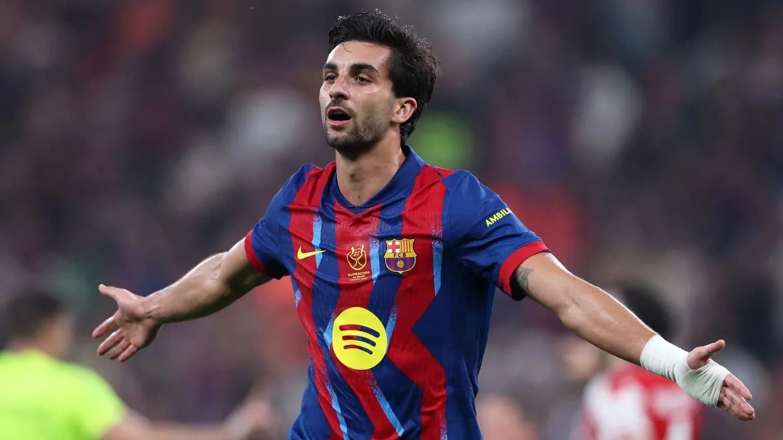 Jugador de Barcelona celebrando un gol en el partido