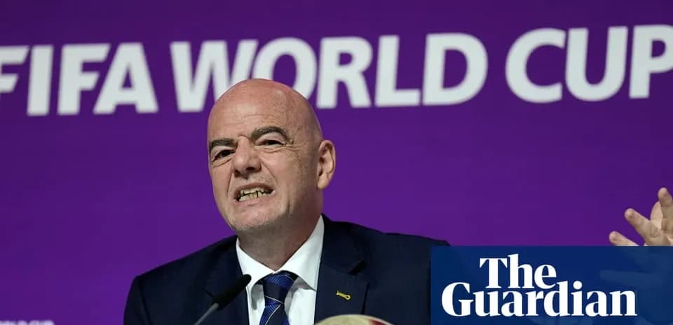 Gianni Infantino hablando en conferencia de prensa de FIFA