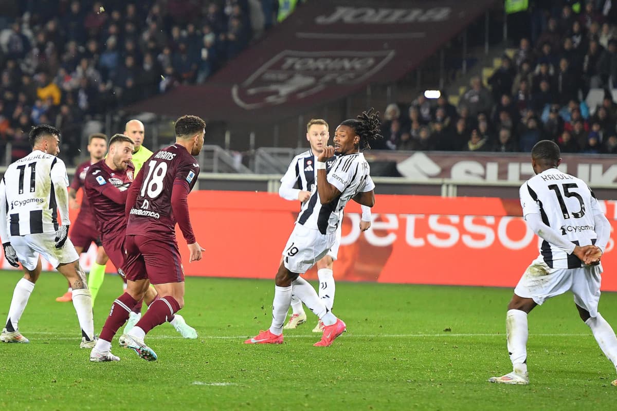 Acción del partido entre Torino y Juventus Acción del partido entre Torino y Juventus