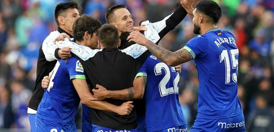 Celebración de jugadores de Getafe tras un gol