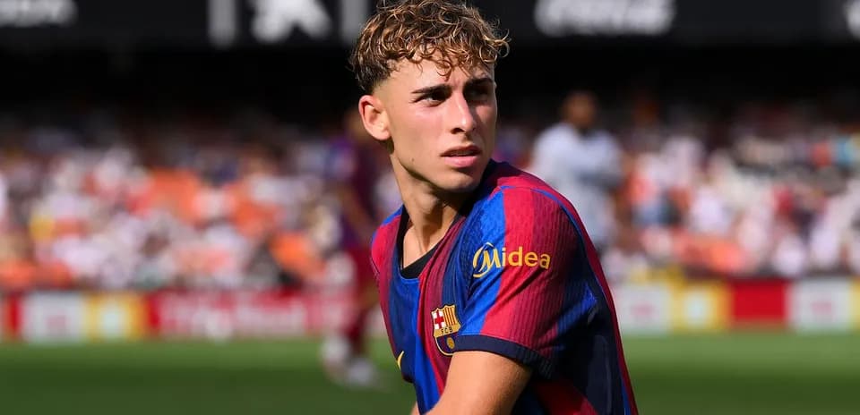Jugador de Barcelona en acción durante el partido