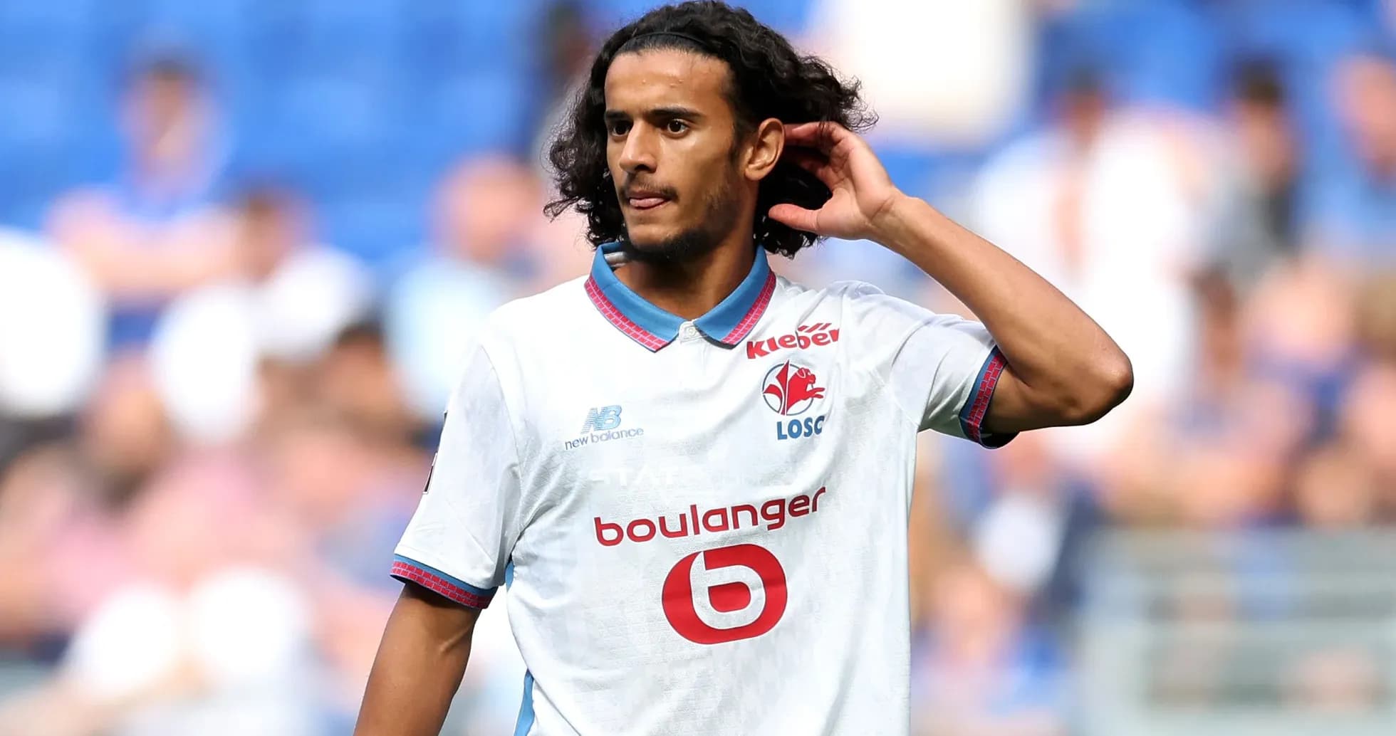 Jugador de Lille OSC en el campo durante un partido