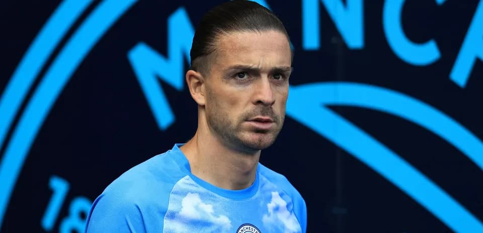 Jugador de Manchester City en el túnel del estadio