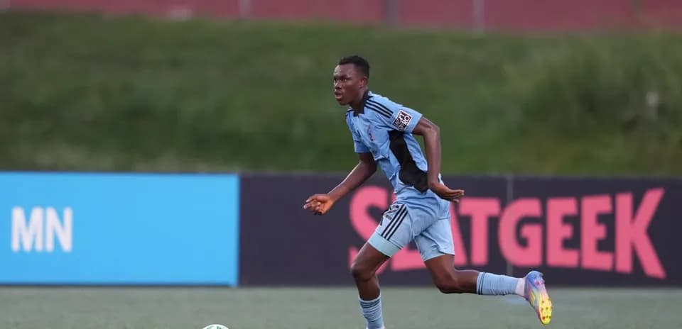 Jugador de Minnesota United II en acción