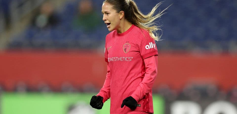 Jugadora de North Carolina Courage en acción