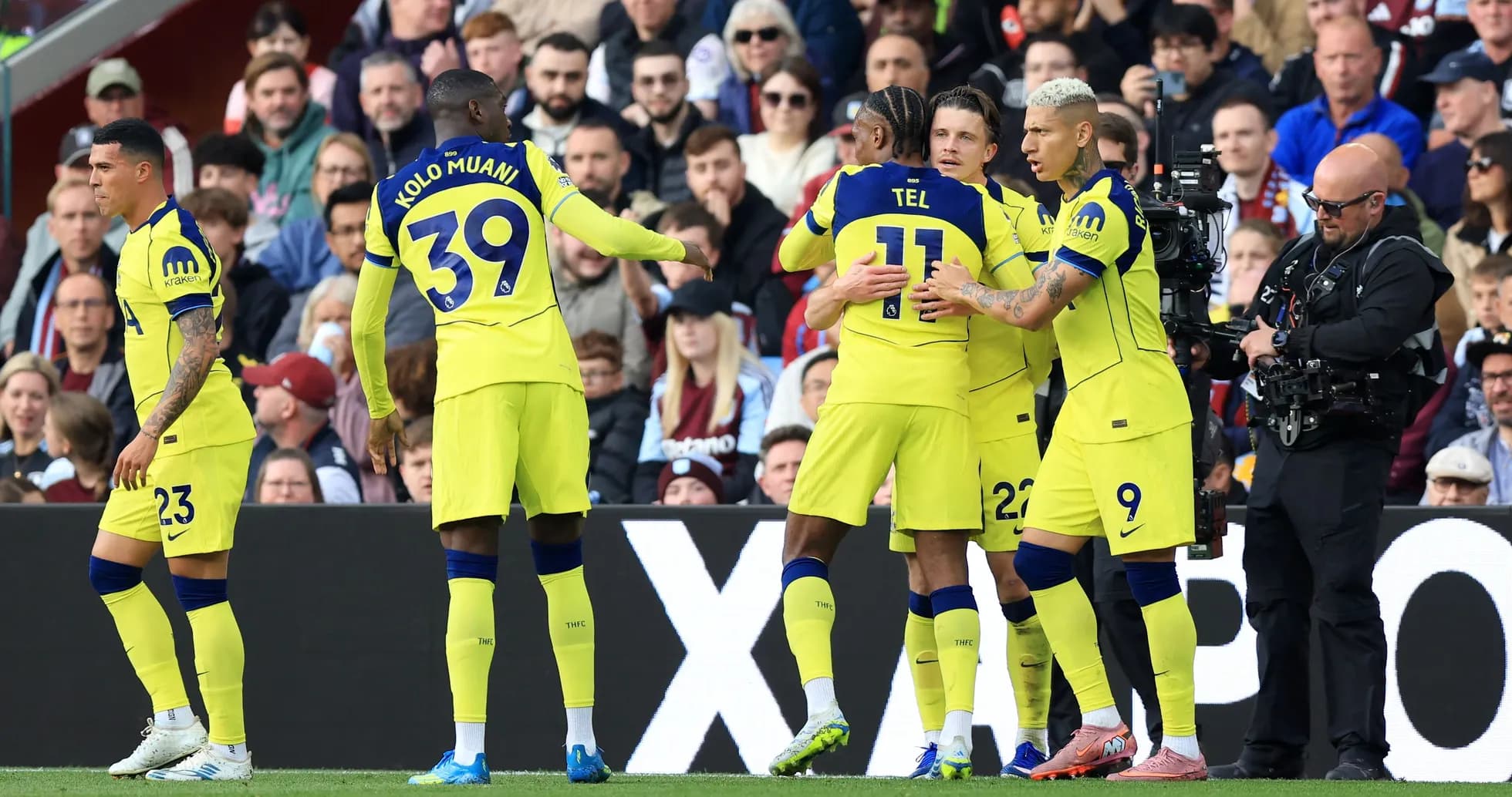 Jugadores del Tottenham celebrando un gol