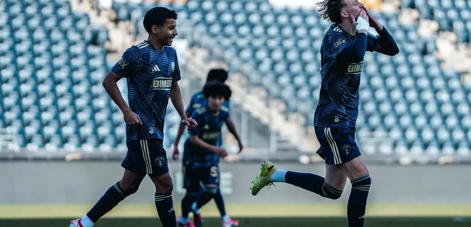 Jugadores de Philadelphia Union II celebrando un gol
