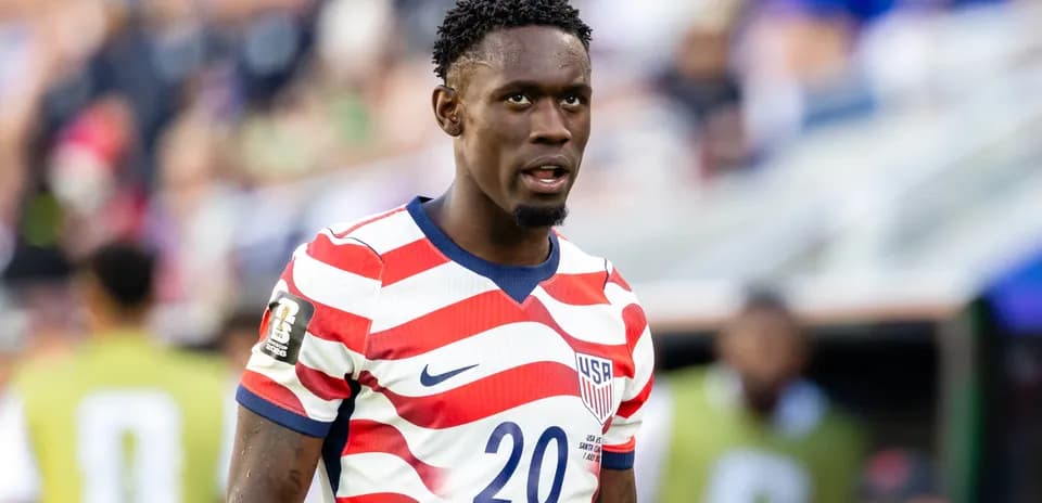 Jugador de Estados Unidos en partido de fútbol