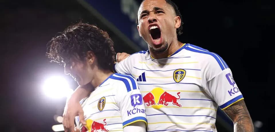 Jugadores de Leeds United celebrando un gol