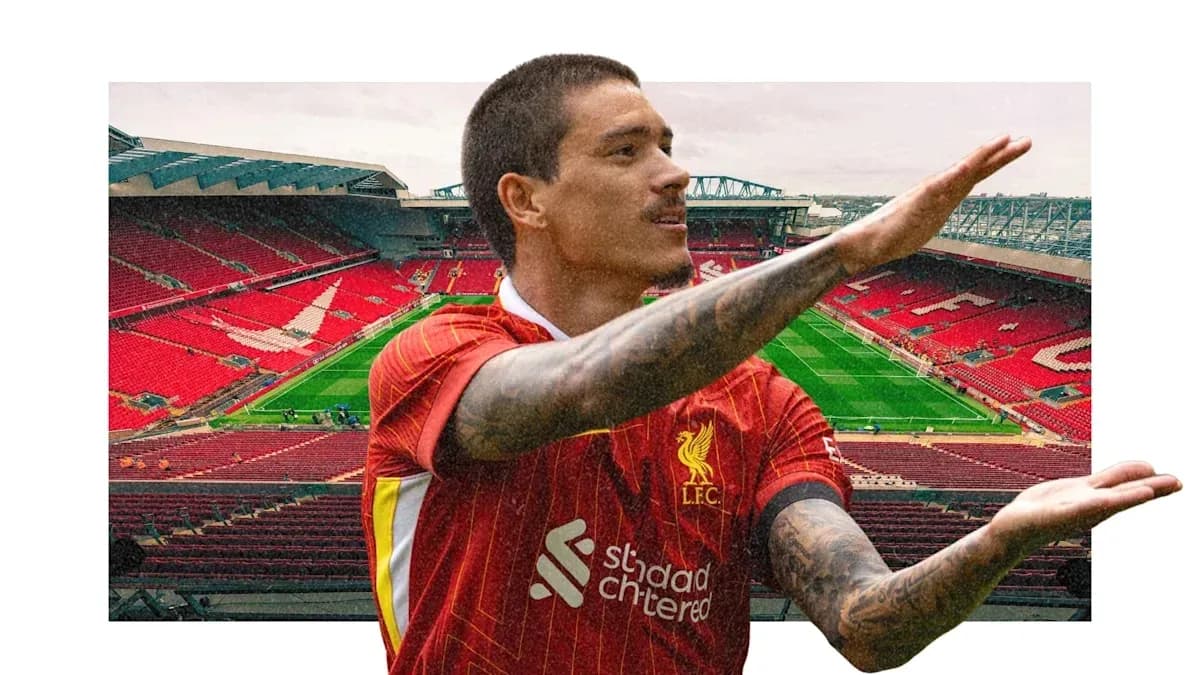 Jugador de Liverpool en el estadio Anfield