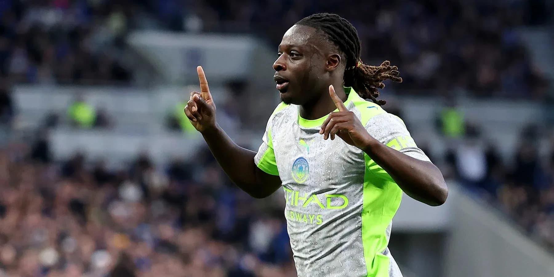 Jugador de Manchester City celebrando un gol