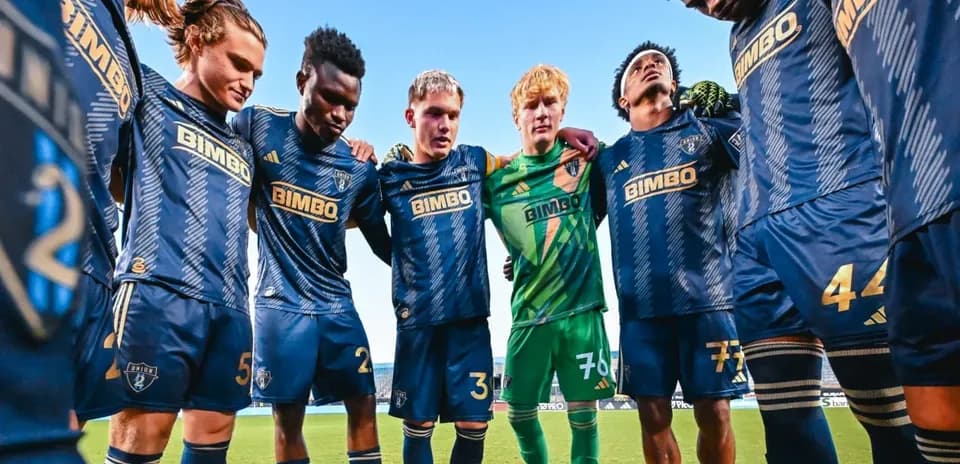 Equipo de Philadelphia Union II en huddle