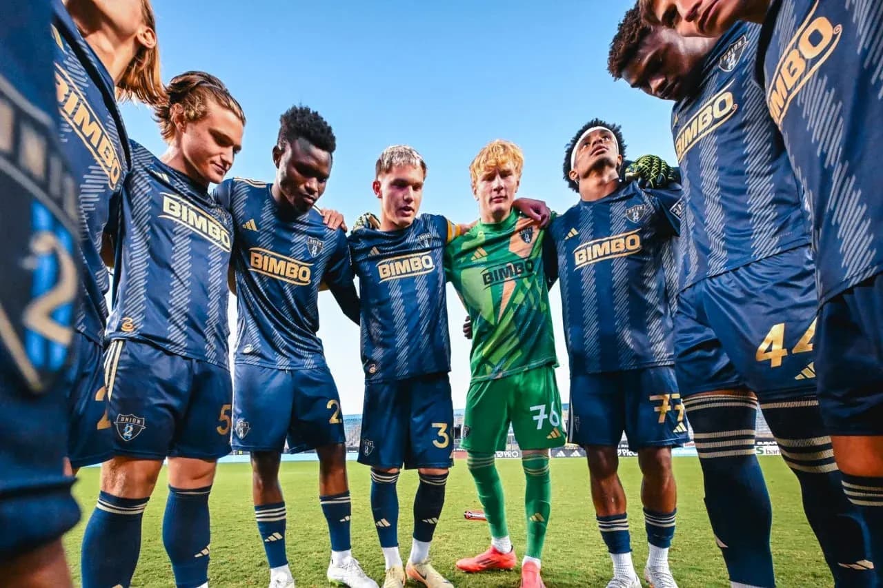 Equipo de Philadelphia Union II en huddle