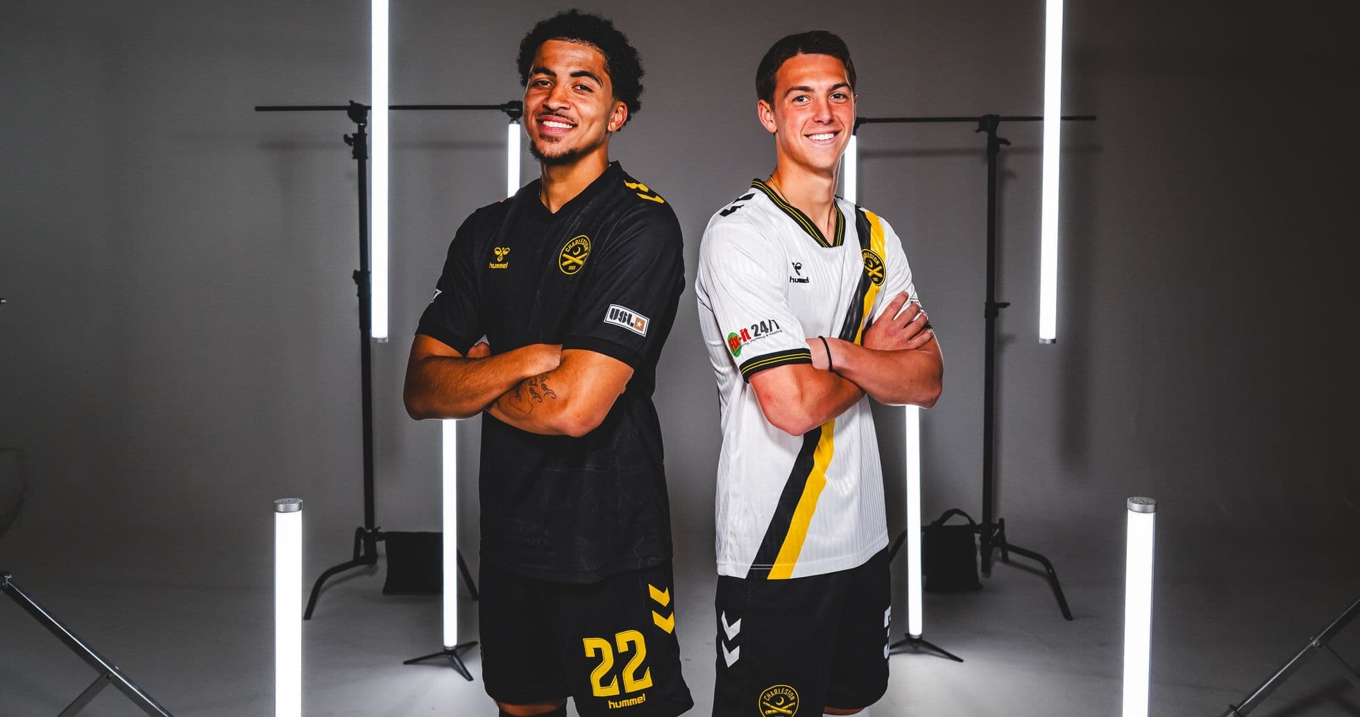 Jugadores de Charleston Battery en uniforme