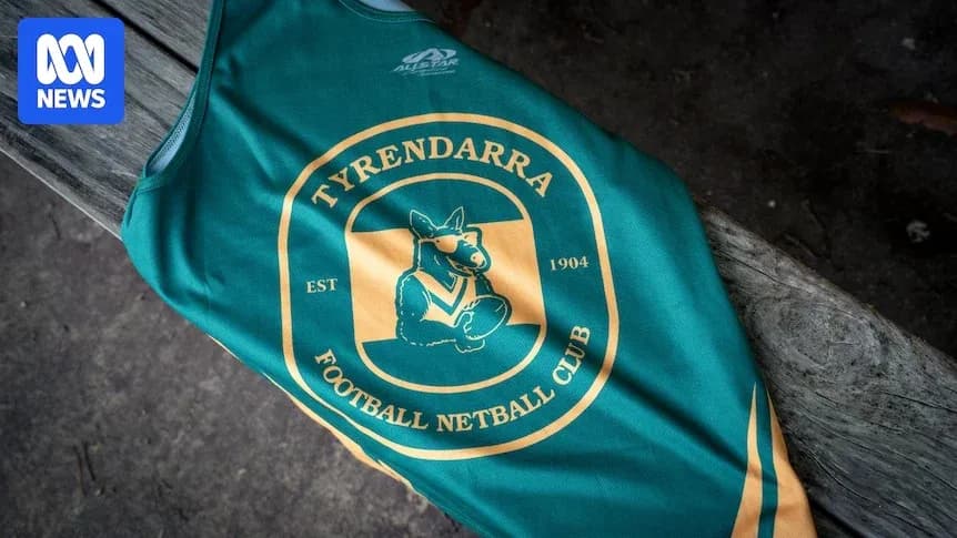 Camiseta del Tyrendarra Football Netball Club en madera
