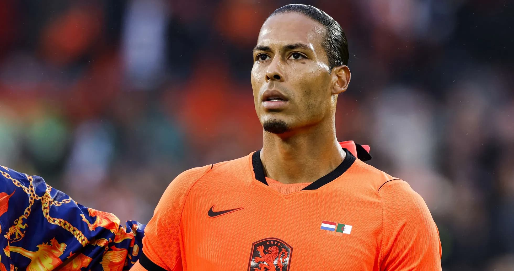 Virgil van Dijk en partido con la selección de Países Bajos