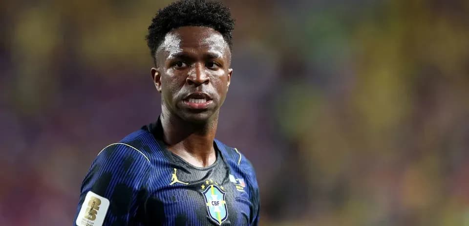 Jugador de Brasil en acción durante el partido