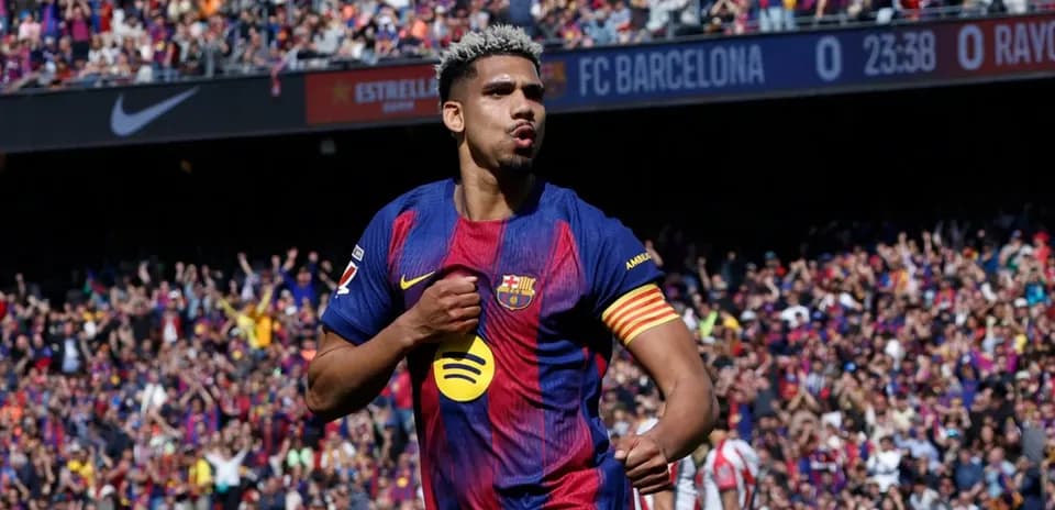 Jugador de Barcelona celebrando un gol en el Camp Nou