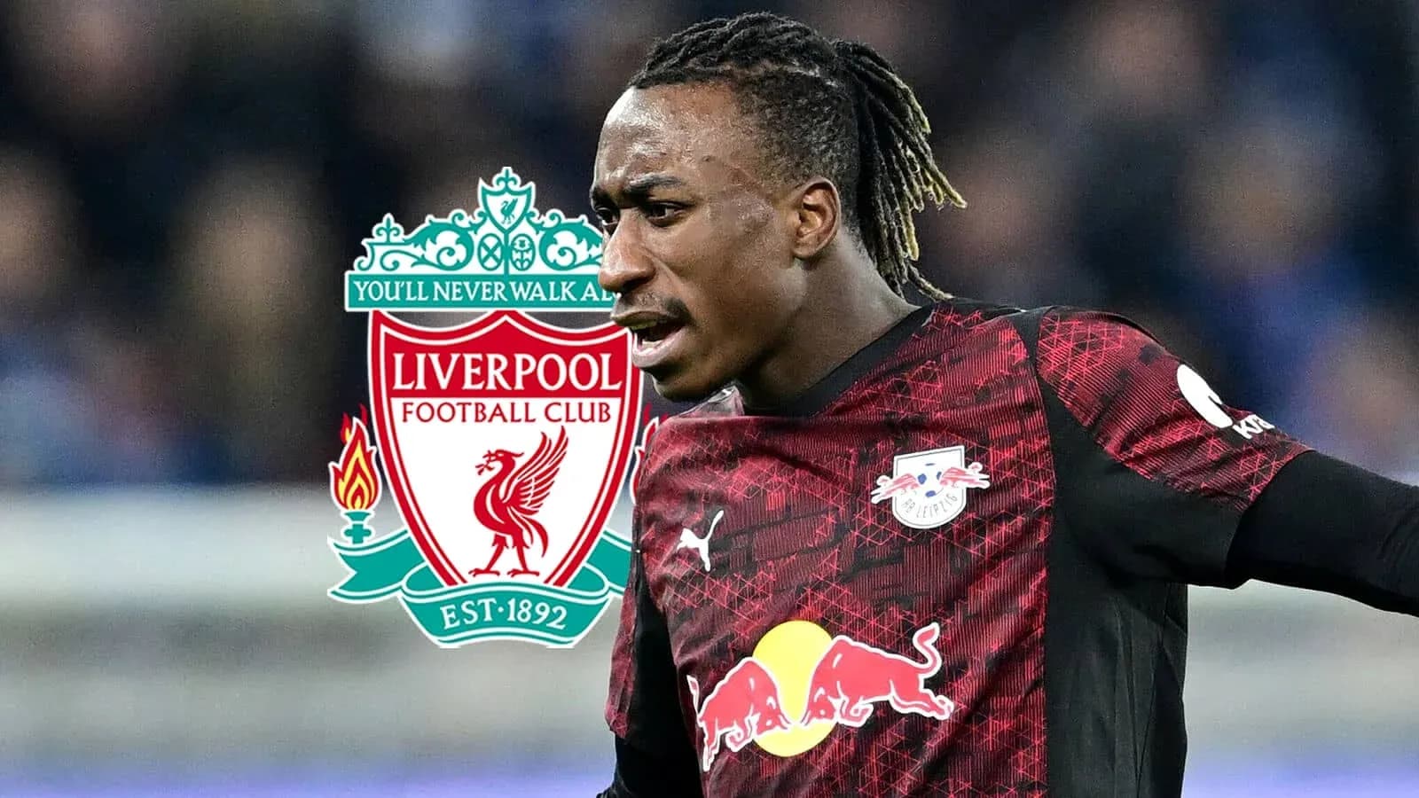 Jugador de RB Leipzig con logo de Liverpool