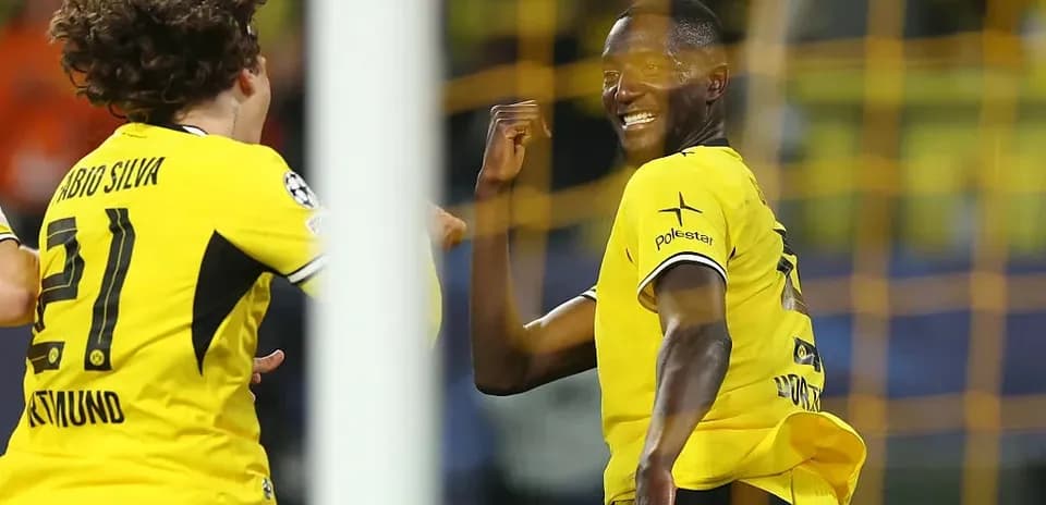 Jugadores de Borussia Dortmund celebrando un gol