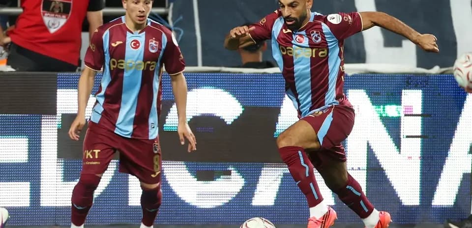 Jugadores de Trabzonspor durante el partido