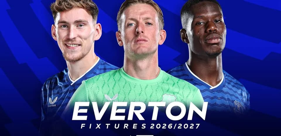 Jugadores de Everton con el logo y calendario