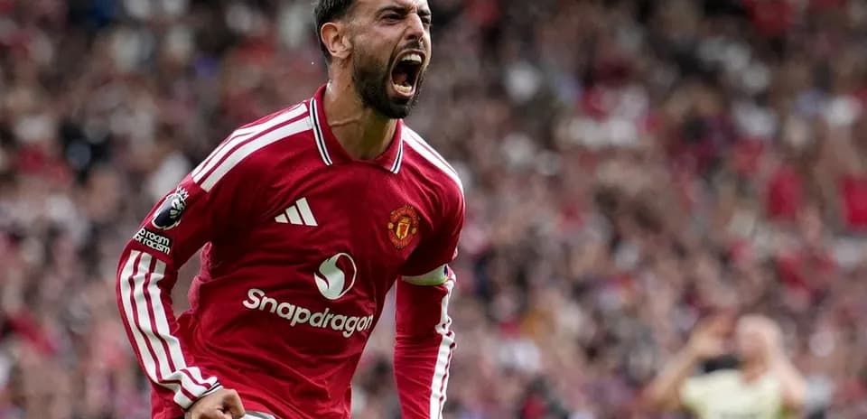 Bruno Fernandes celebrando un gol en Old Trafford