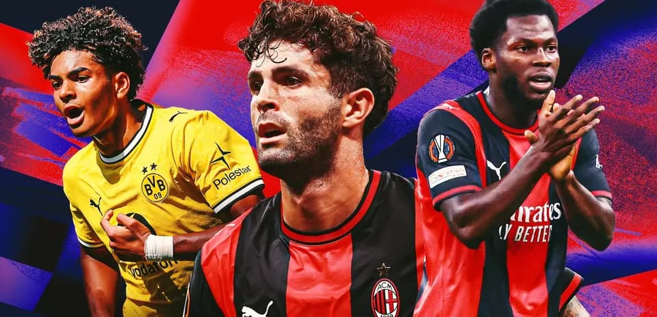Tres futbolistas en acción con fondos coloridos