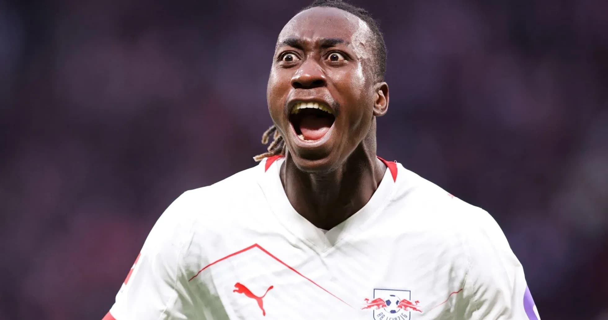 Jugador de RB Leipzig celebrando un gol emocionado