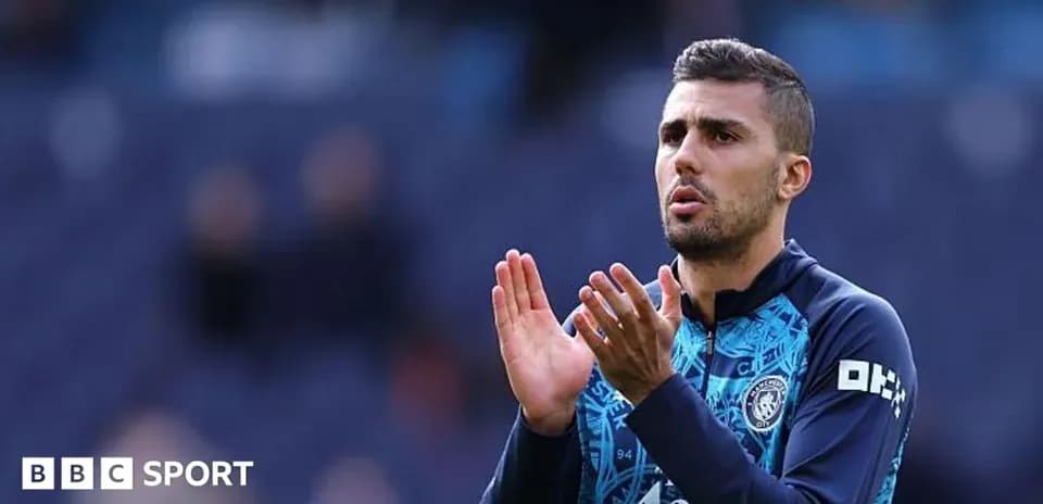 Jugador aplaudiendo durante el calentamiento previo