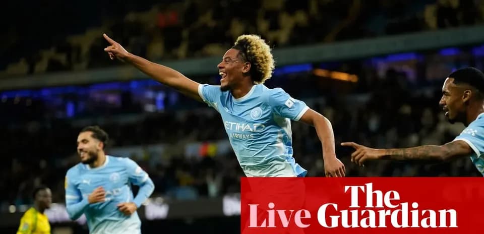 Jugador de Manchester City celebrando un gol en el partido