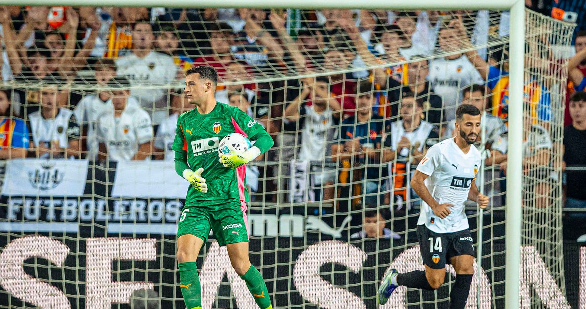 Portero de Valencia durante el partido