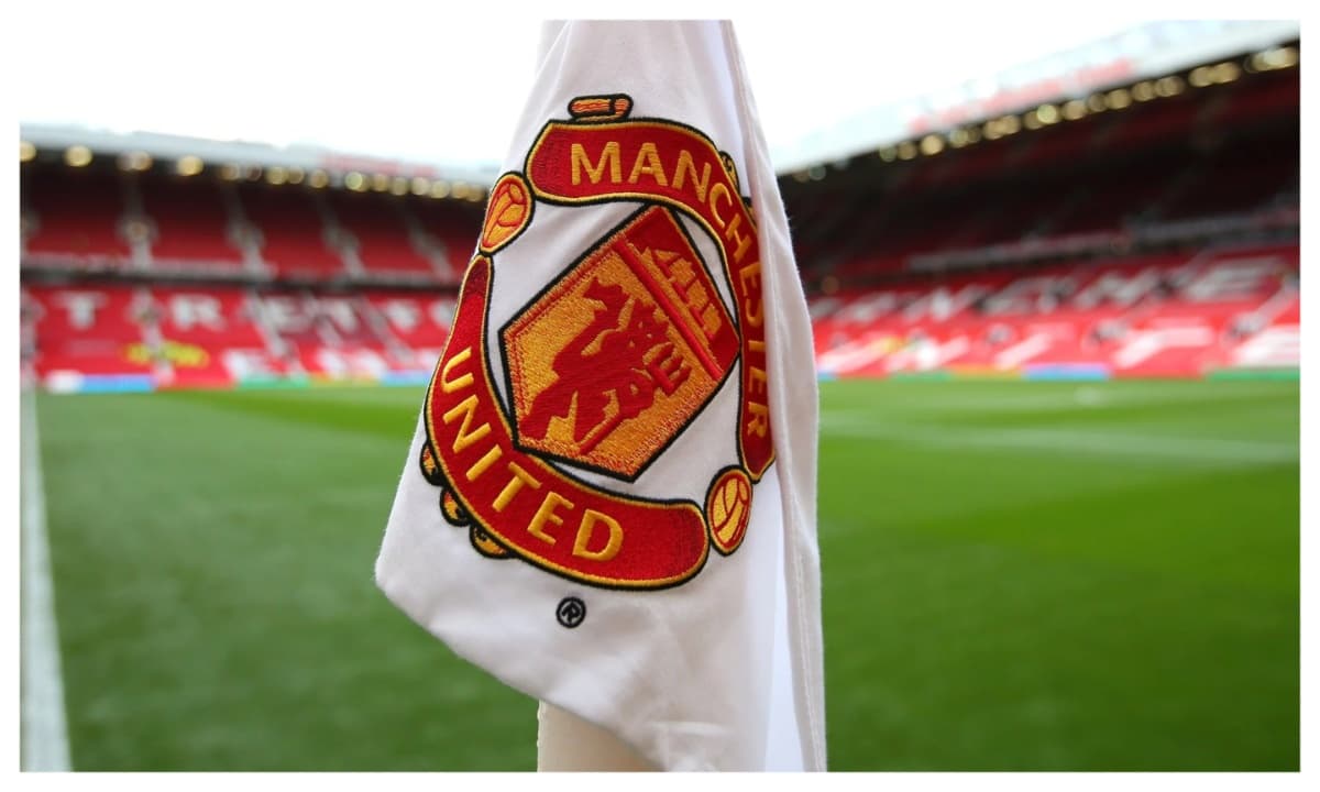 Banderín de Manchester United en Old Trafford