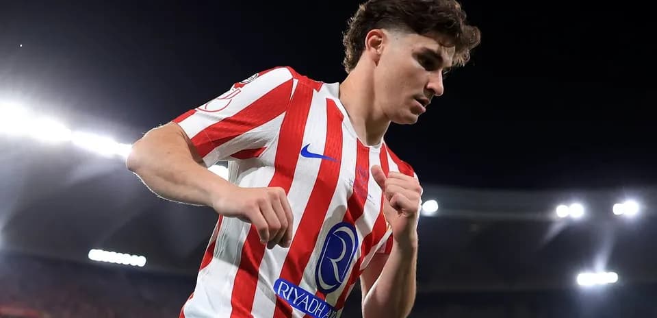 Jugador del Atlético de Madrid en acción durante partido