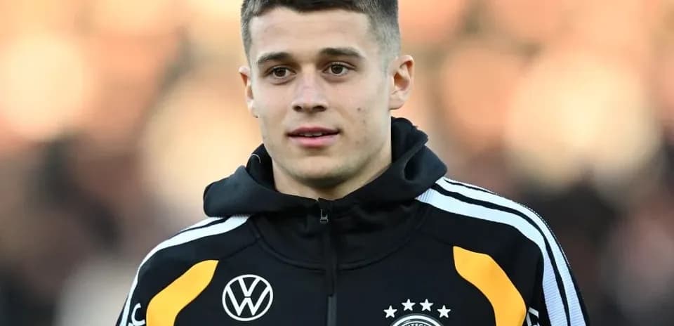 Jugador de Alemania en la sesión de calentamiento
