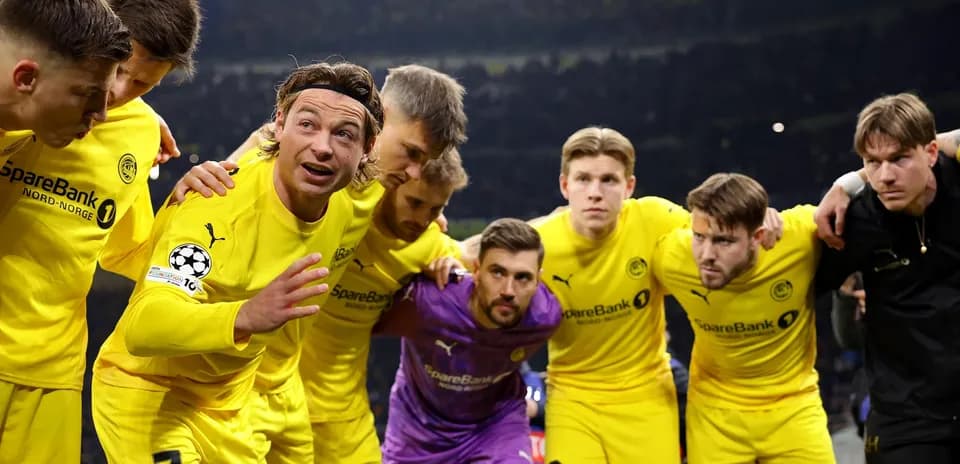Jugadores de Bodo/Glimt en reunión táctica