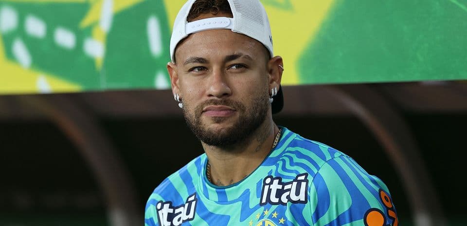 Jugador de Brasil en la banca durante partido