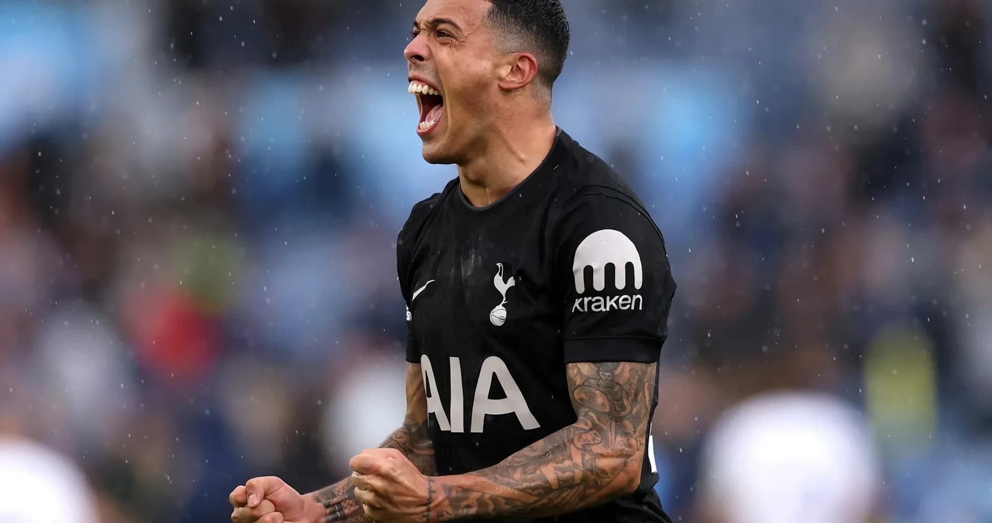 Jugador de Tottenham celebrando un gol