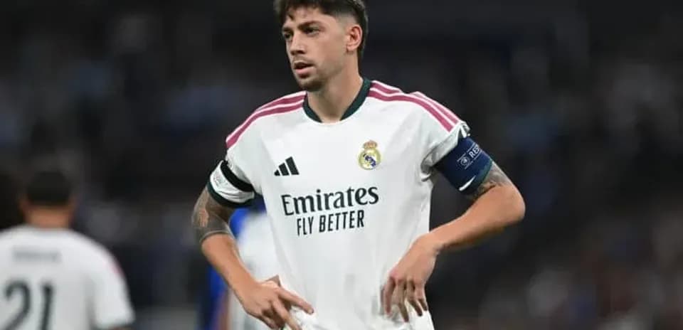 Jugador de Real Madrid en acción durante el partido