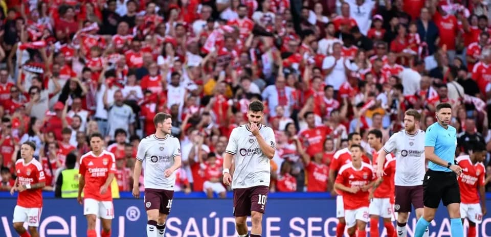 Jugadores de Heart Of Midlothian en el partido
