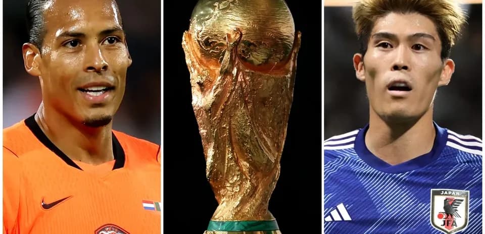 Jugadores de los Países Bajos y Japón con el trofeo