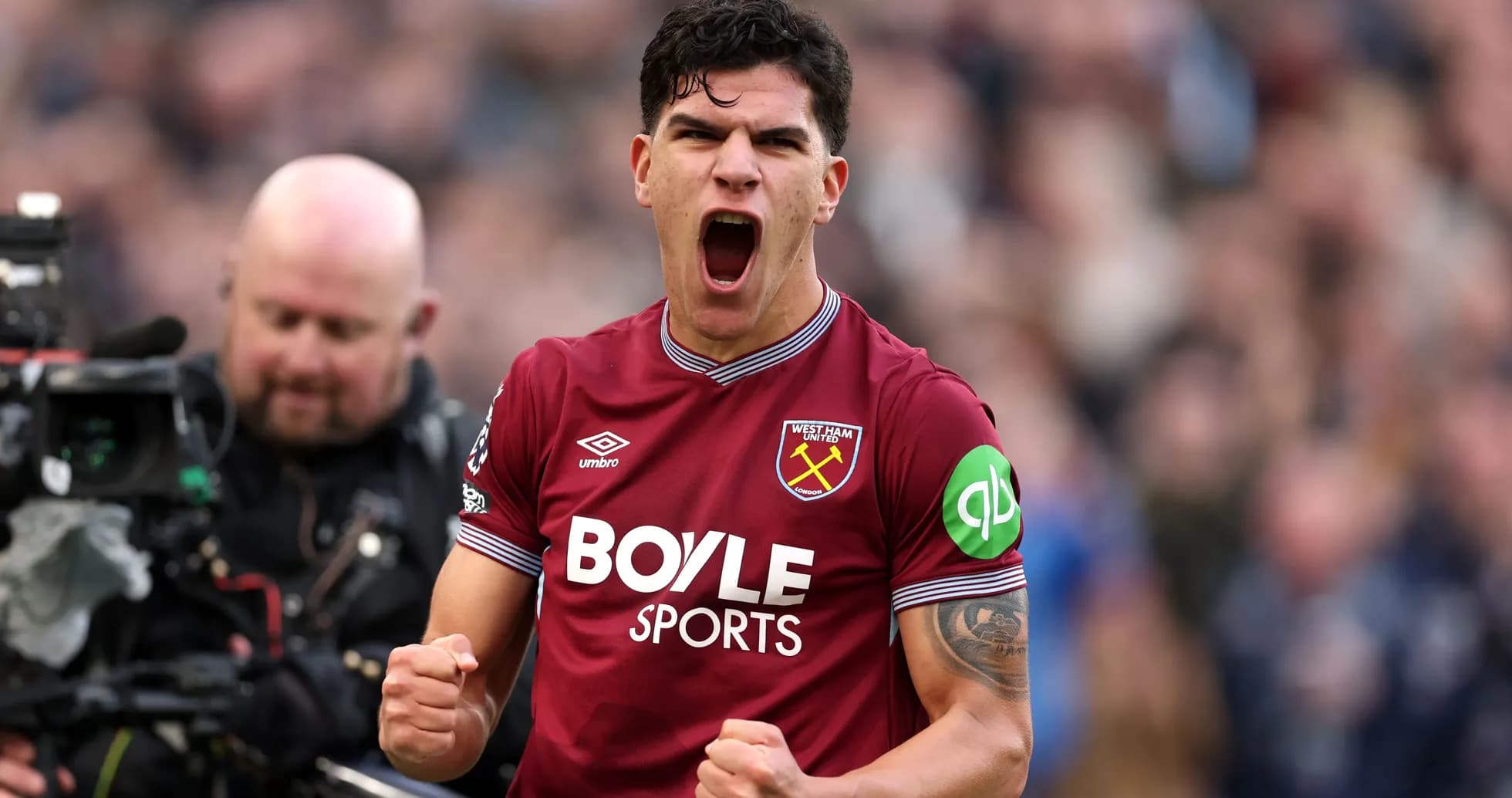 Jugador de West Ham United celebrando un gol