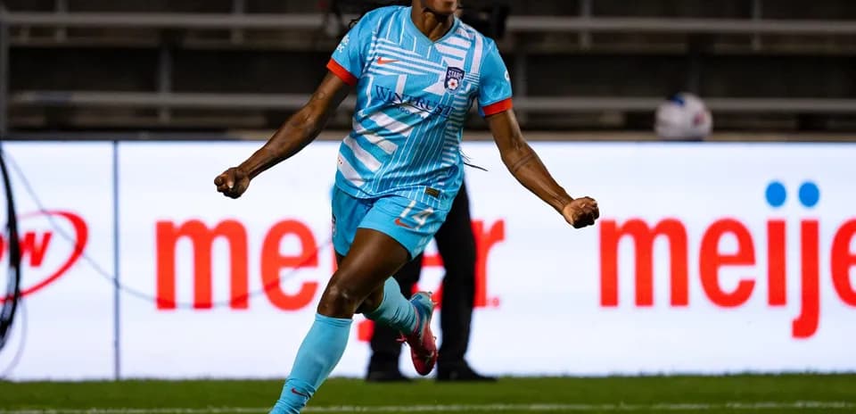 Jugadora celebrando un gol del Chicago Red Stars
