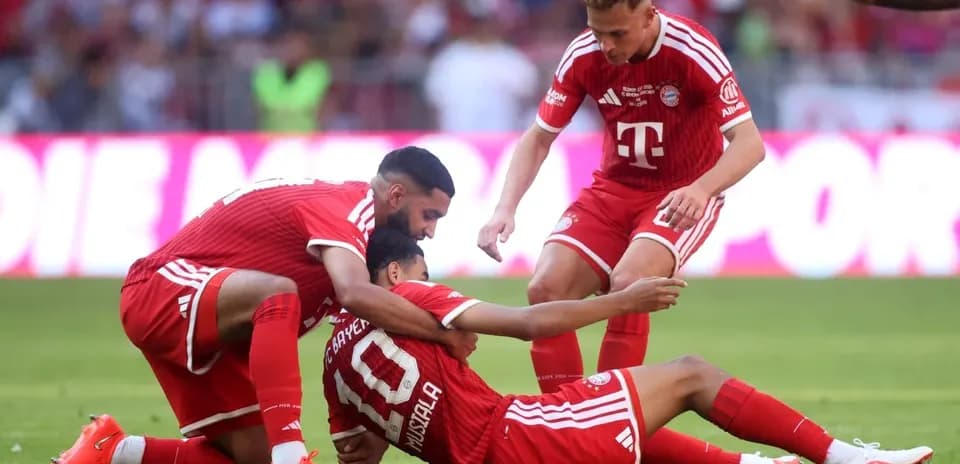 Jugadores de Bayern celebrando tras un gol