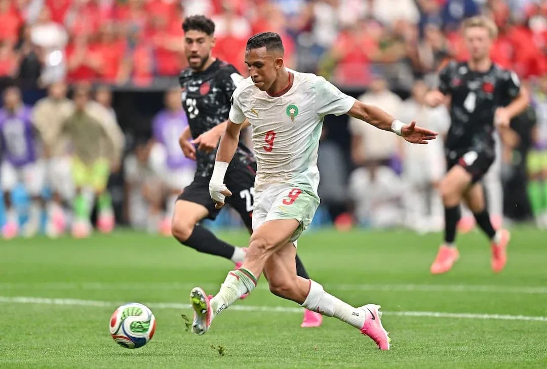 Jugador de Marruecos en acción durante el partido
