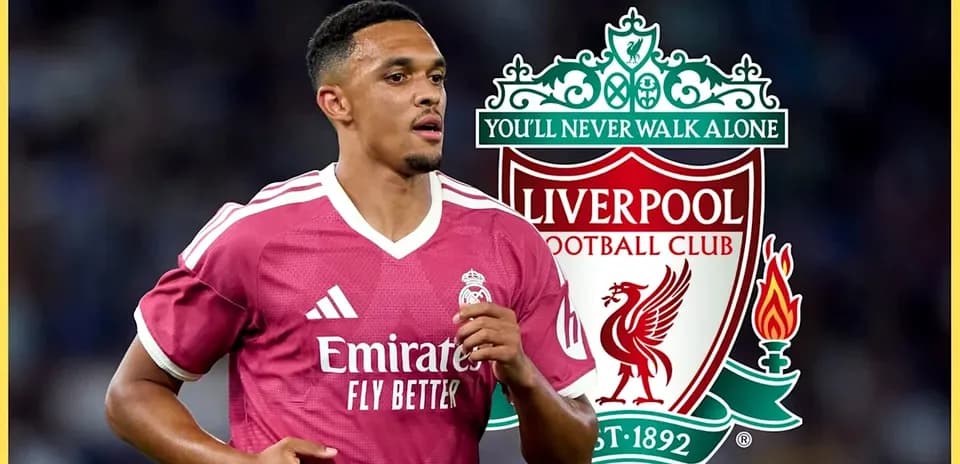 Jugador con camiseta de Liverpool y escudo del club