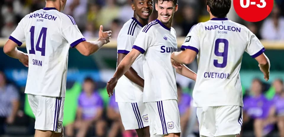 Jugadores de Anderlecht celebrando un gol